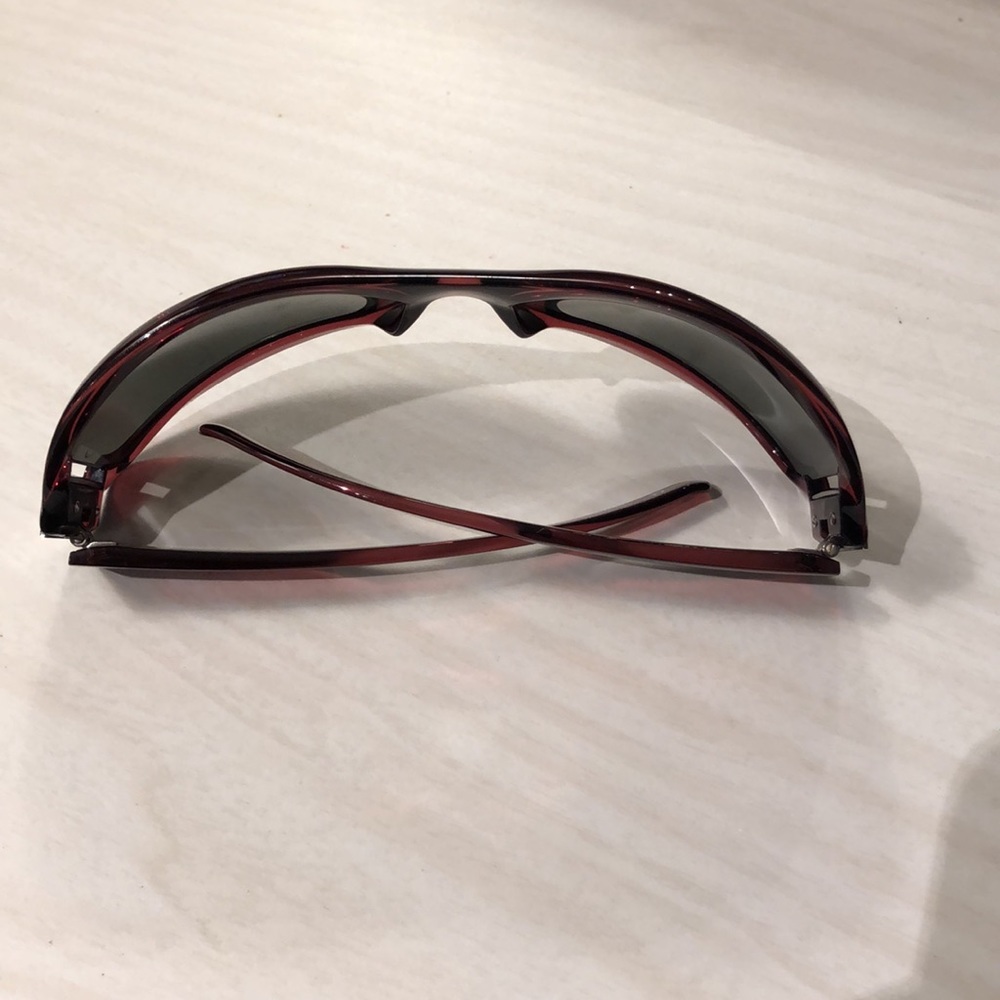 Vintage Gucci Sunglasses - Picture 10 of 10